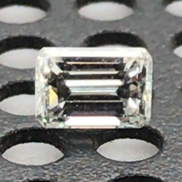 0.27Ct Emerald I Vs2 Diamond