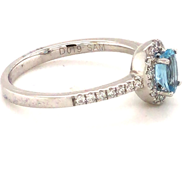 14k White Gold Oval Aquamarine and Diamond Halo Ring