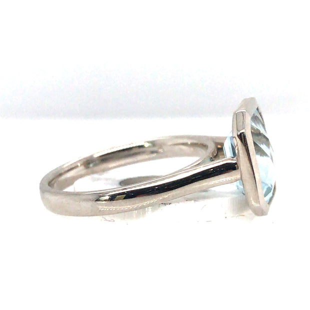14k White Gold 2.21ct Emerald Cut Aquamarine Ring