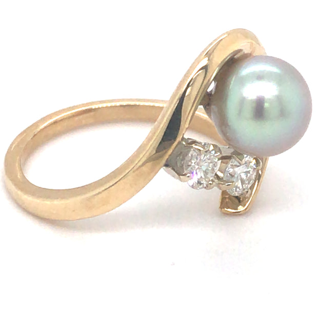 14K Yellow Gold Cultured Pearl and Diamond Ring