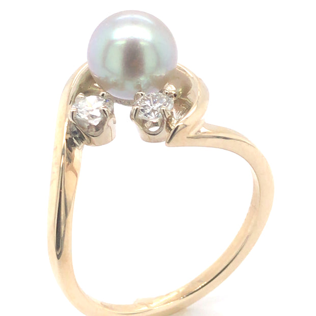 14K Yellow Gold Cultured Pearl and Diamond Ring