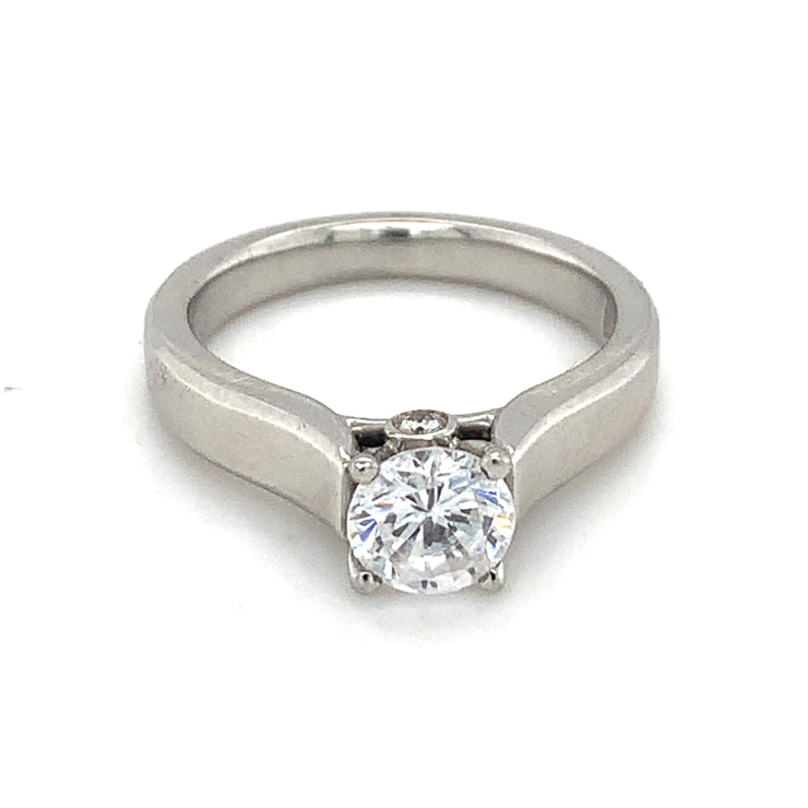 Platinum Solitaire Sesmi Mount Ring