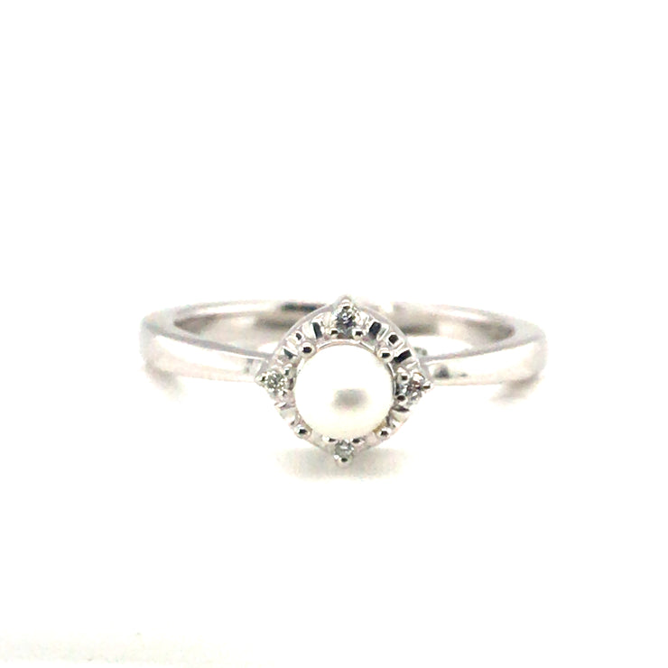 Sterling Silver Pearl Ring