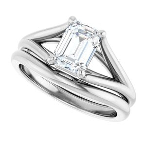 Platinum 7x5 mm Emerald Solitaire Engagement Ring Mounting